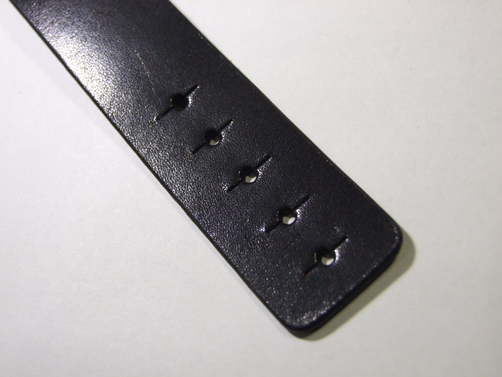 エルメス バレニア用ベルト 黒 | 革工房-Way- エルメス バレニア用ベルト 黒 | 革工房-Way-